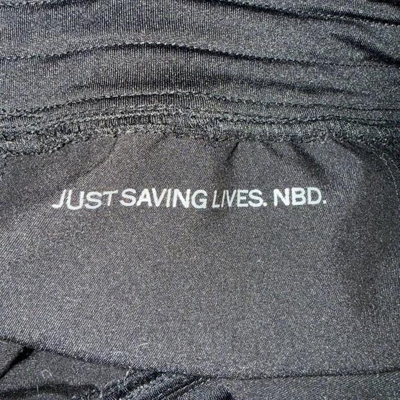 NWOT Figs Women's Zamora Black Technical Collection Pant Size: XS - Picture 12 of 13